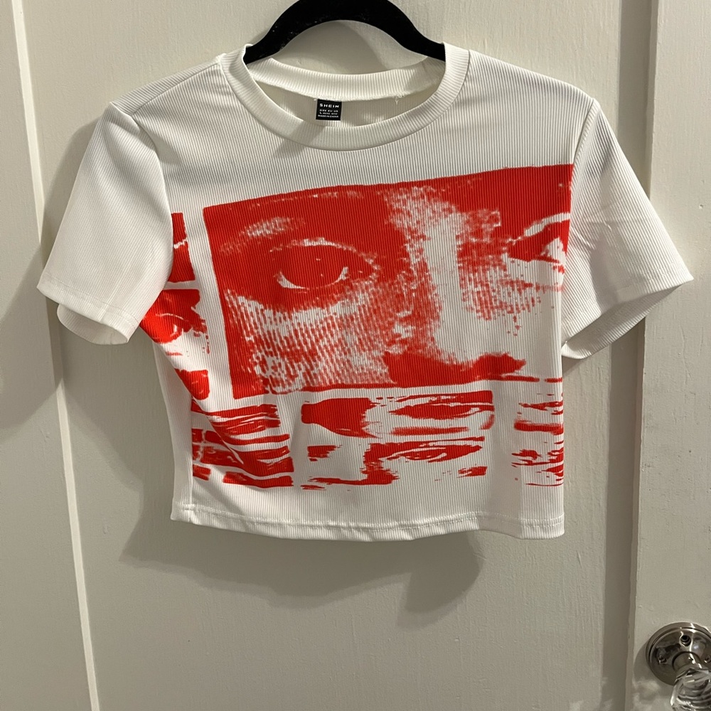 ARTISTIC SHEIN SHIRT (L)